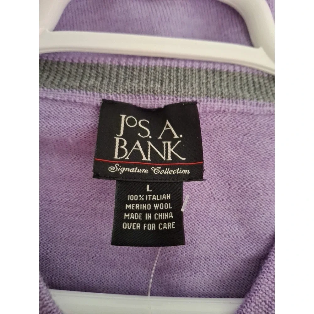Jos A Bank Signature‎ Collection 100% Wool Mens Large Light Purple V Neck